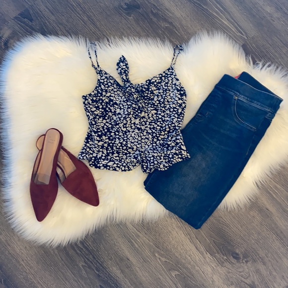 JAPNA black and white pattern crop top - Picture 2 of 6